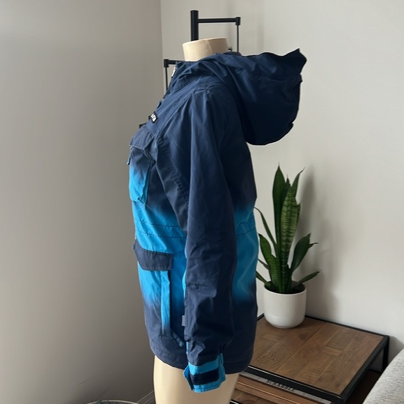 Burton Snowboard Jacket - Size Youth Medium - Picture 4 of 16